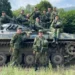 «Наш танк был неисправен»: боец СВО рассказал, как русская смекалка спасла солдат