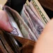 Воспитатели из Ноябрьска пожаловались главе ЯНАО на невыплату премий
