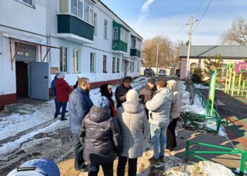 Жители Вокзальной улицы в Можайске вновь жалуются на отсутствие канализации