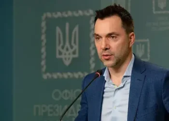 Украинский террорист Арестович* развелся с женой