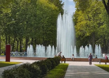 В Коломне началась подготовка фонтанов к зиме