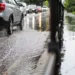 Водителям легковушек приходят штрафы до 600 тысяч рублей из-за грузовиков