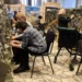 Пенсионерка из Видного третий год проводит дни в плетении сетей для фронта