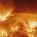 Солнце выпустило плазменного монстра, который несется к таинственной комете