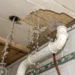 «Страшно. Везде все рушится»: жители бьют тревогу из-за нового дома, распадающегося на глазах